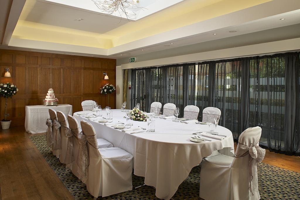 Mandolay Hotel Guildford Exterior photo